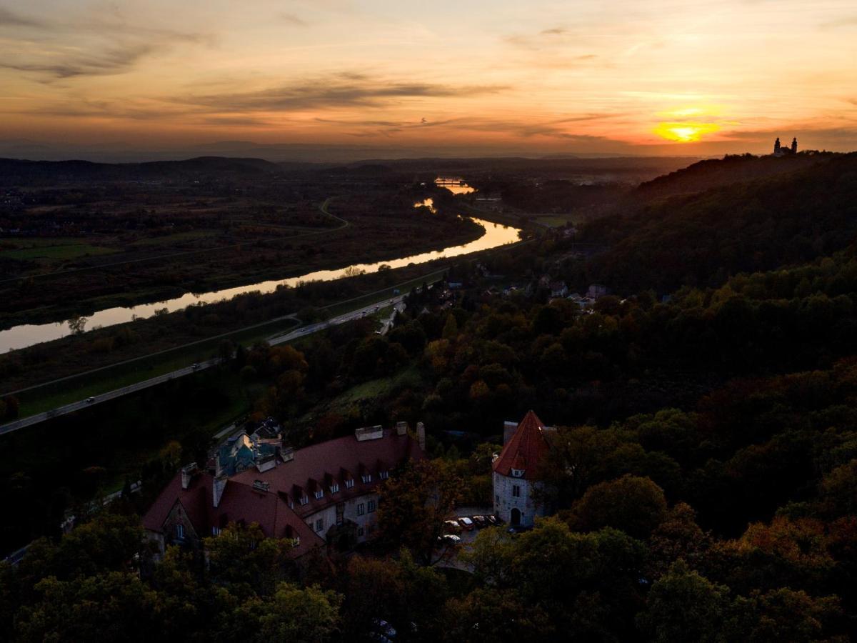 Zinar Castle Hotel Krakow Bagian luar foto
