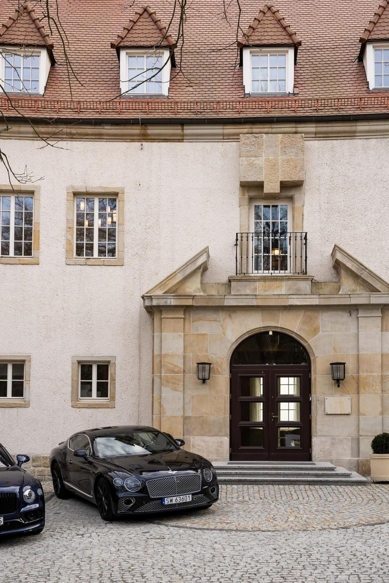 Zinar Castle Hotel Krakow Bagian luar foto
