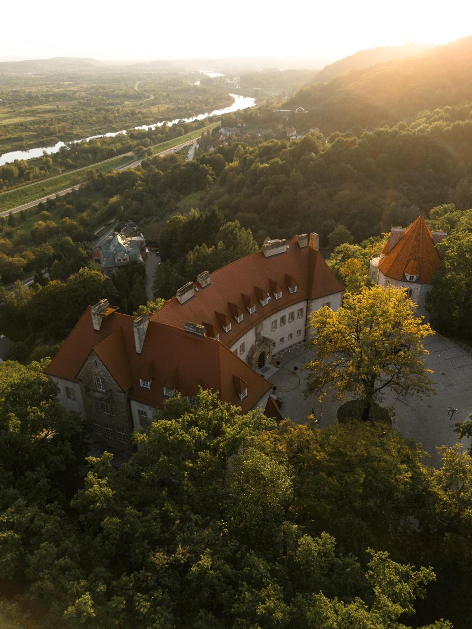 Zinar Castle Hotel Krakow Bagian luar foto